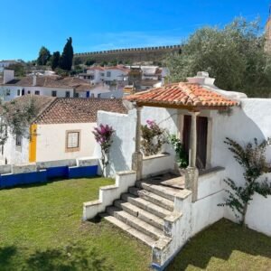 Obidos, Nazare, Batalha private tour