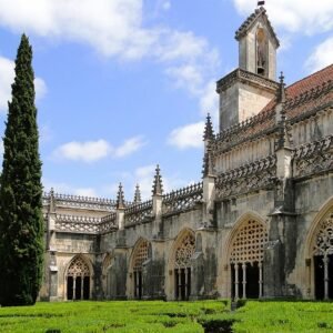 Alcobaca, Batalha and Nazare guided visit